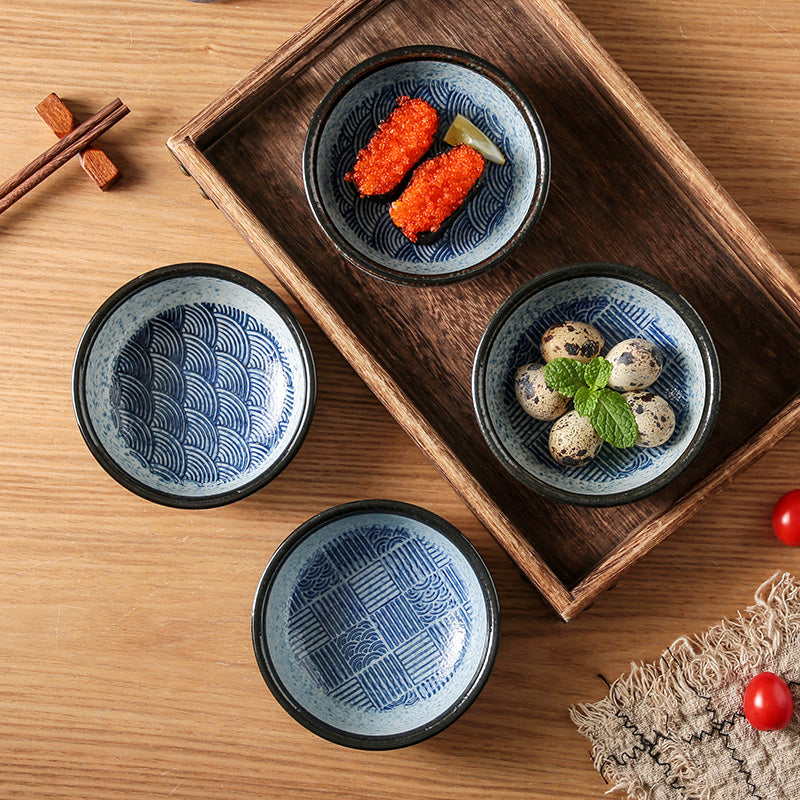 Rice bowl with traditional Japanese pattern "Seigaiha"