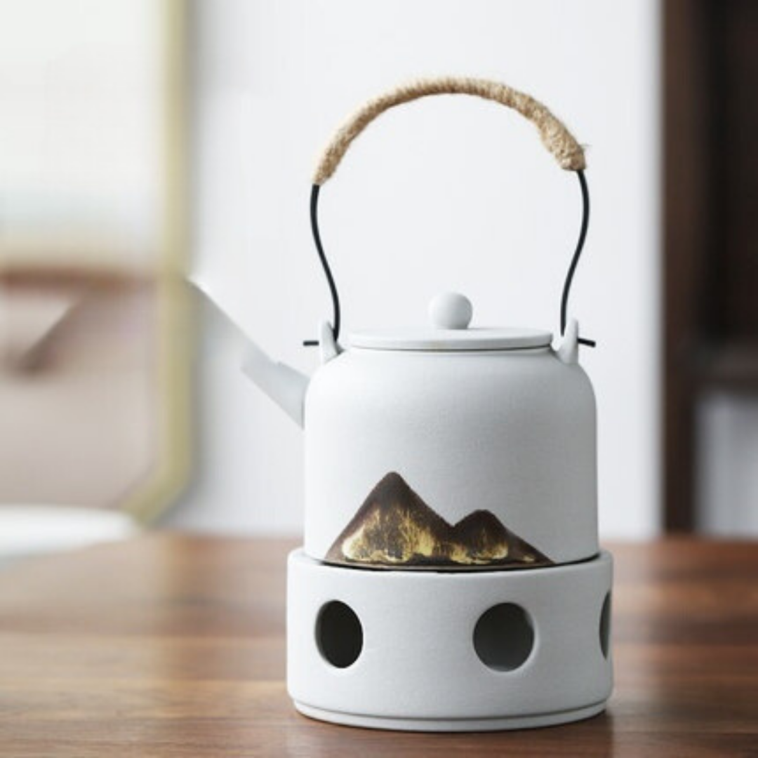 Japanese teapot with "Mountain" stove