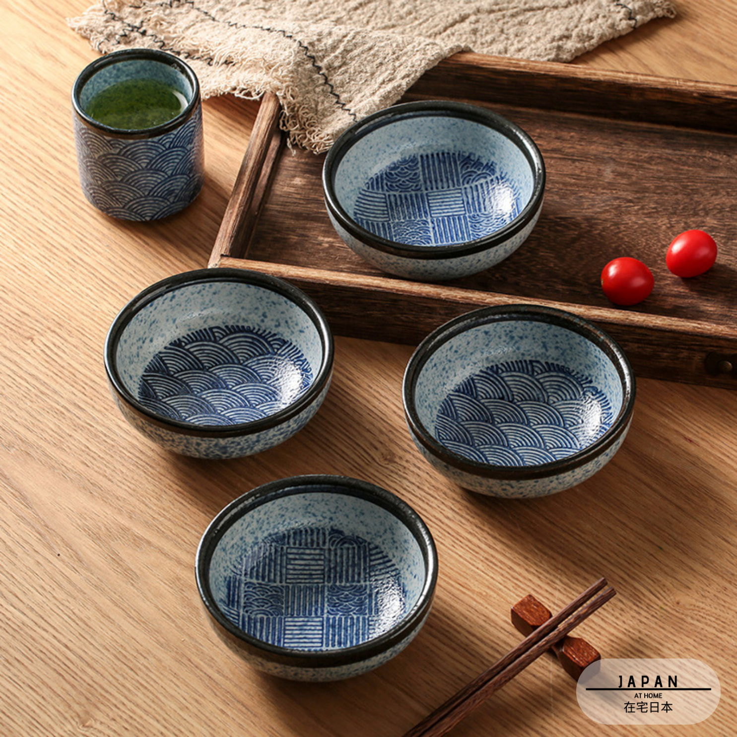 Rice bowl with traditional Japanese pattern "Seigaiha"