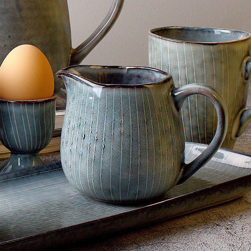 "Aozuru" teapot