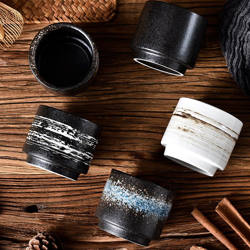 Japanese ceramic mug "Mitsugi"