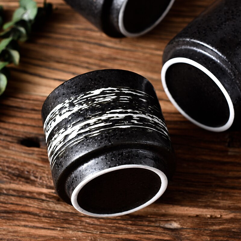 Japanese ceramic mug "Mitsugi"