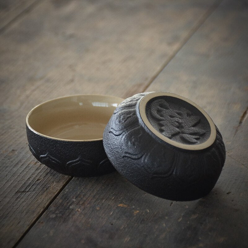 Japanese portable ceramic teapot "Kataoka"