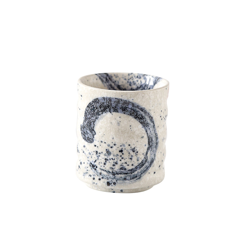 Tasse japonaise en céramique dessinée main « Tsukuda »