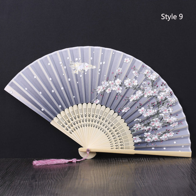 Eventail japonais en bambou et satin (14 couleurs)