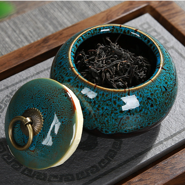 Elegant Tea Canister “Yaginuma”