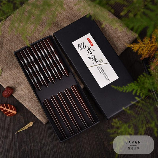 Wooden chopsticks box