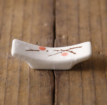 Ceramic tableware chopstick holder